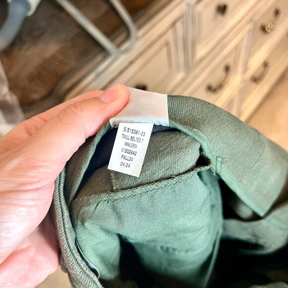 Banana Republic Twill Belted High-Rise Tapered Utility Pants Army Green Size 8 - Picture 6 of 7